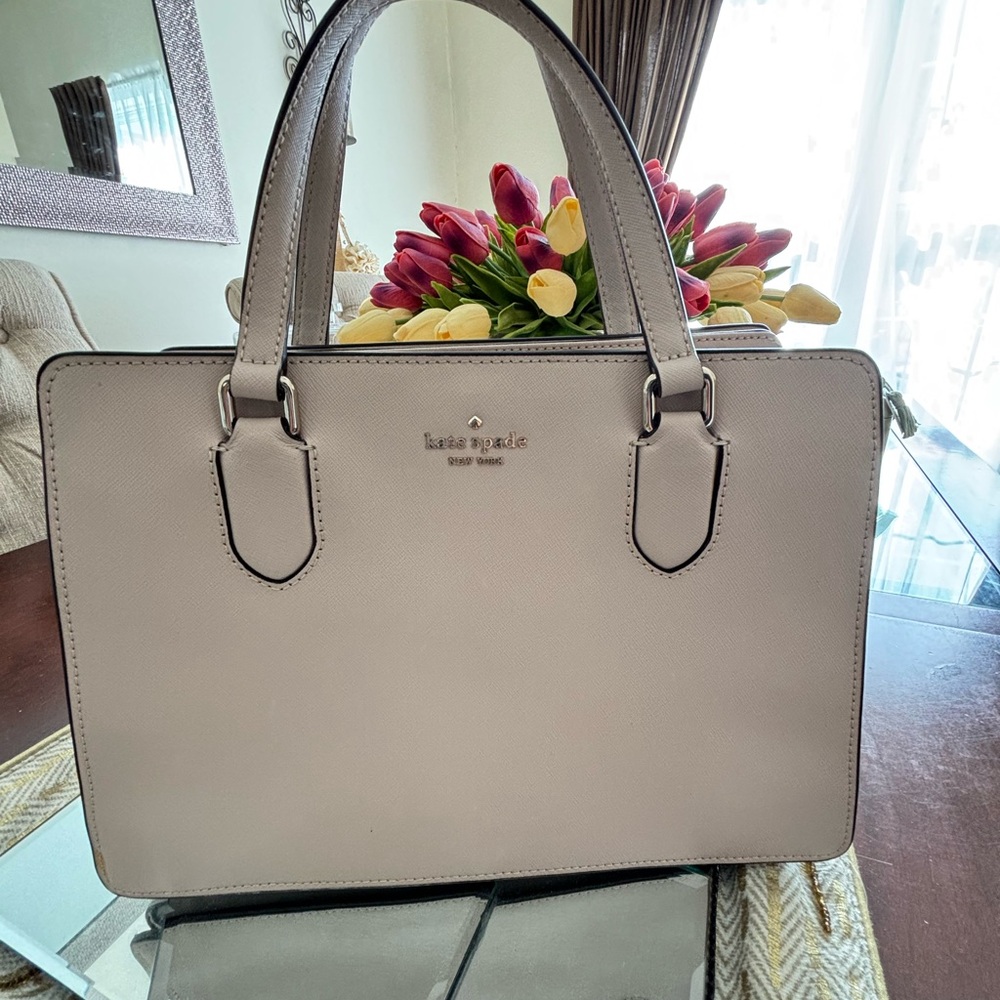 Kate Spade Light Pink Satchel like new - Picture 11 of 12